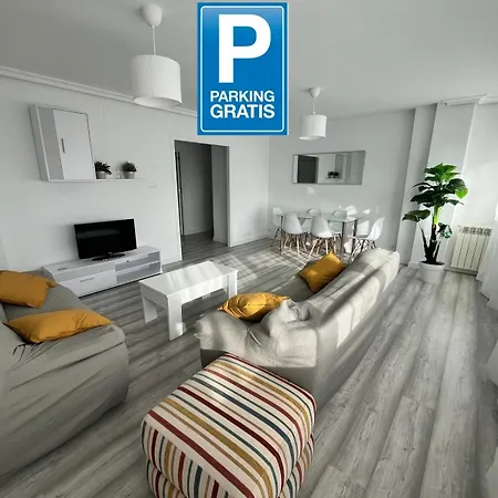 H&h Azucena, Parking Gratis Appartement